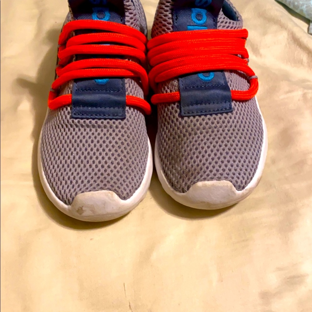 Kids shoes
